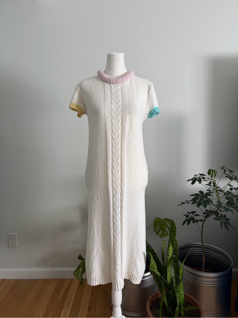Vintage 80s/90s Cable Knit Midi Dress with Pastel Trim at the Collar & Sleeves